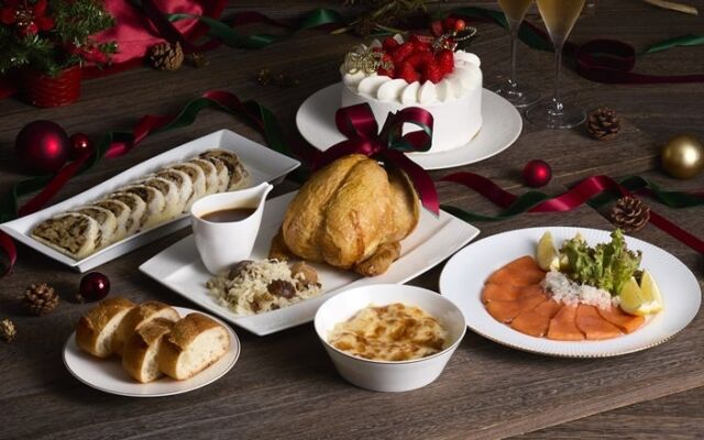 【明治記念館】西洋料理 総料理長・能勢洋が手掛ける本格「クリスマスバスケット」が予約受付開始！丸鶏ローストチキンなどこだわりのメニューをご自宅で。苺のデコレーションケーキとの贅沢なお得セットも登場！